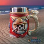 One Piece 2pk Pencil & Topper Set
