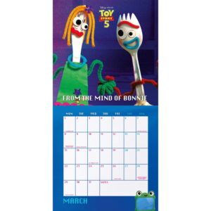 TM 08208 Toy Story 5 Square Calendar 2027