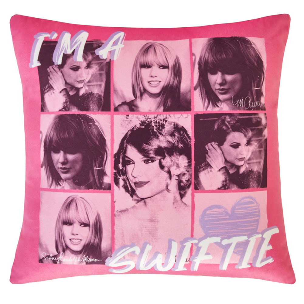TM-08479-Swiftie-Icons-Cushion TM 08479 Swiftie Icons Cushion
